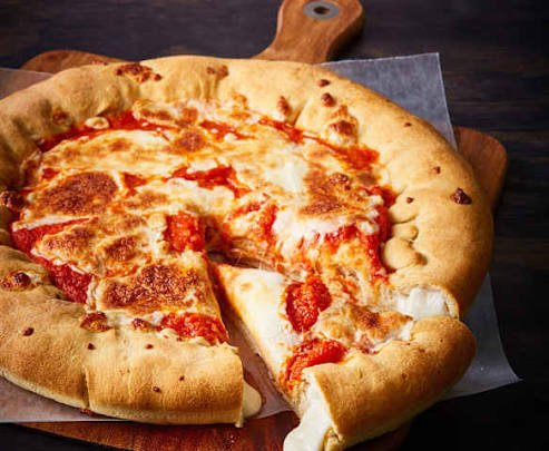 Chicken Cheese Crust Pizza (Large)